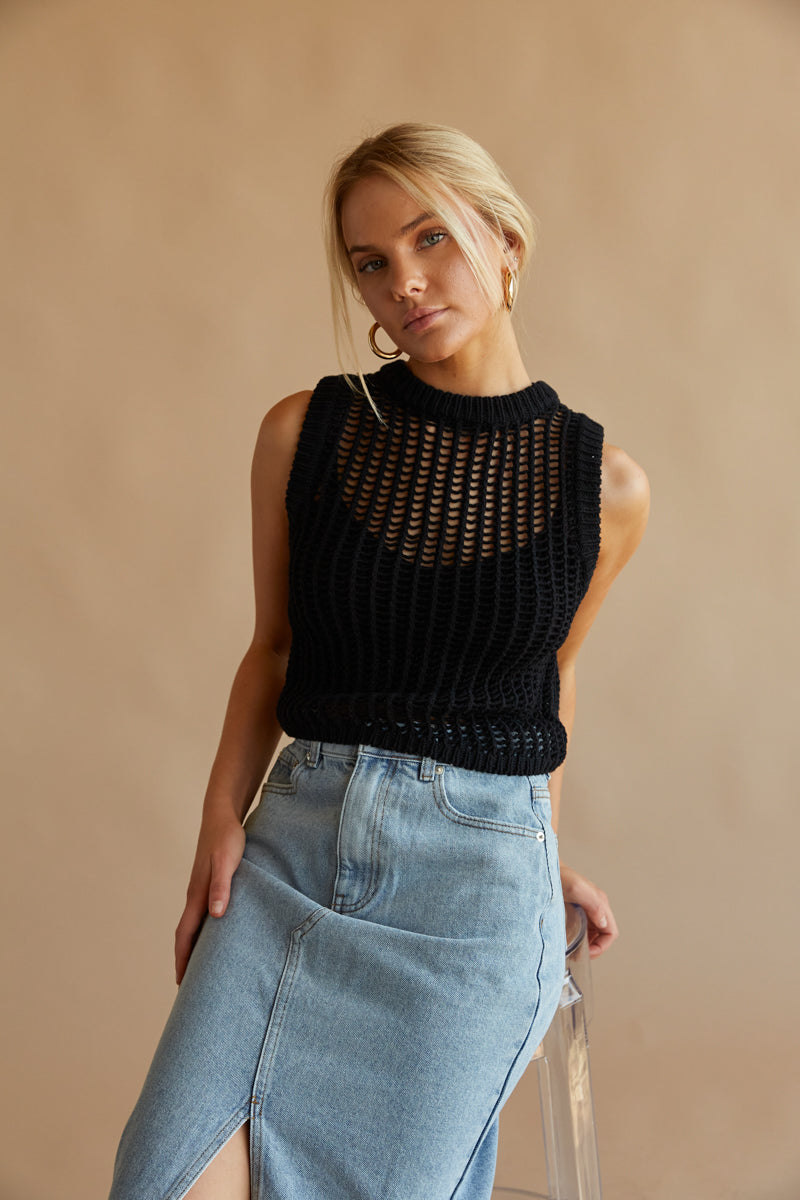 Beth Open Knit Sweater Vest • Shop American Threads Women's Trendy Online  Boutique – americanthreads