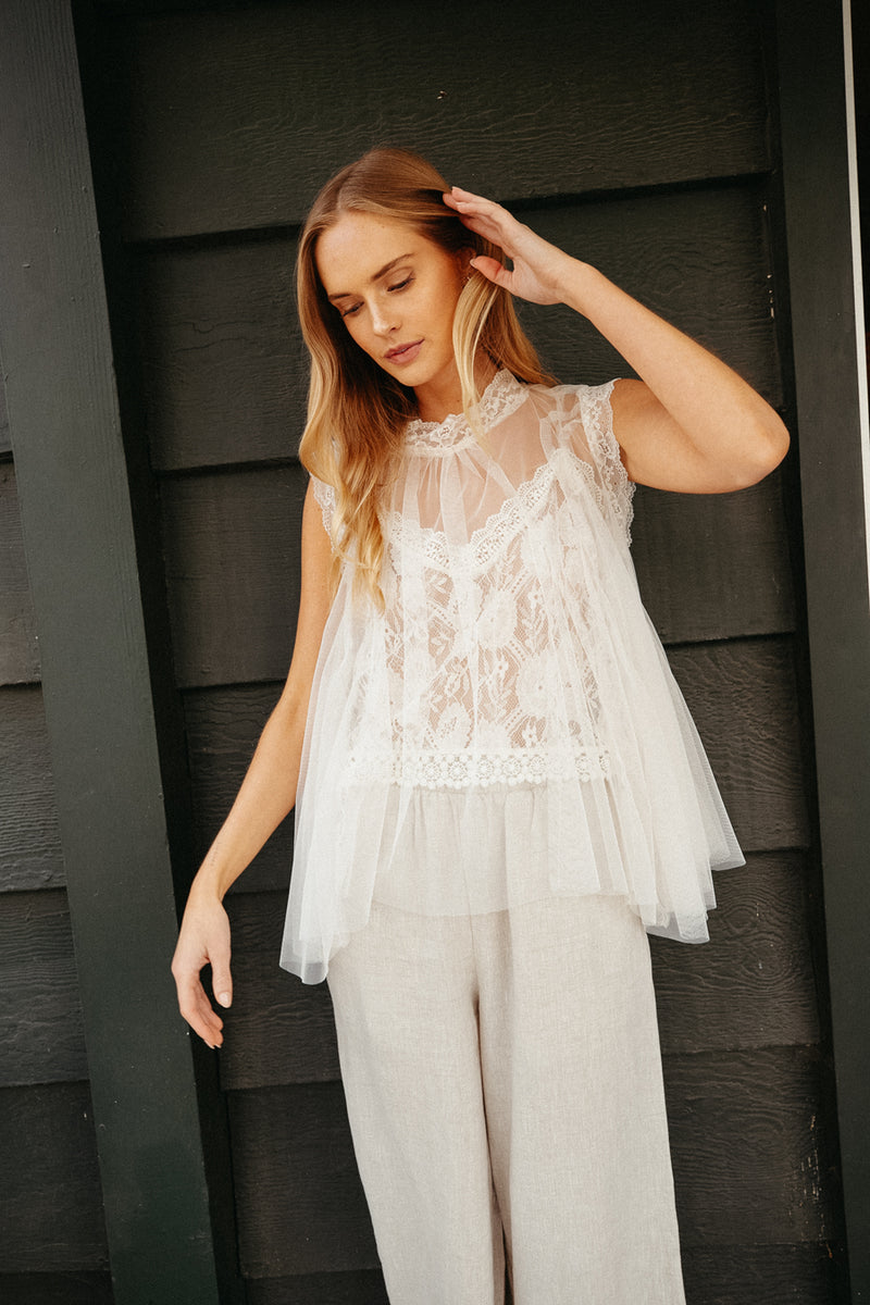 lace collar and lace sleeve tulle babydoll top with lace tank top 