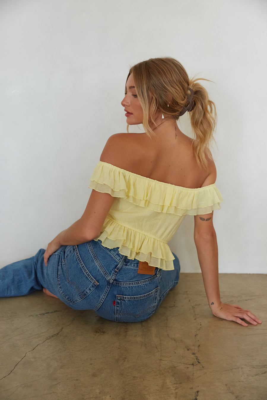 back-view | yellow off the shoulder ruffle crop top | summer aesthetic top 