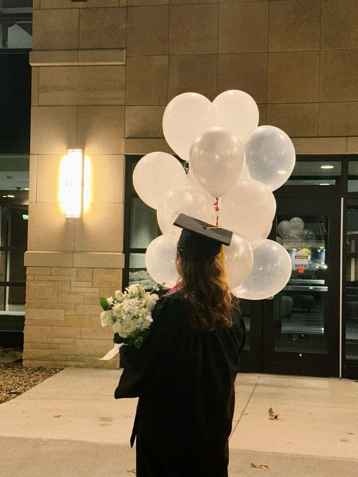 Graduation Dress Ideas That Feel Special (But Simple)