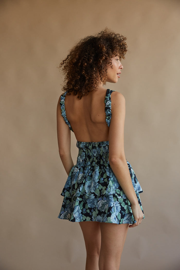 Satin camisole The open back adds a touch of sexiness. – MAYME