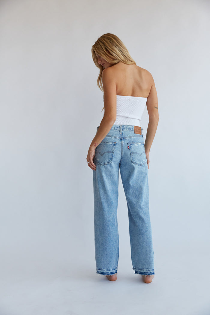 levis ripped medium wash baggy jeans