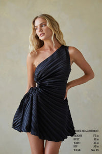 black-image | front-image