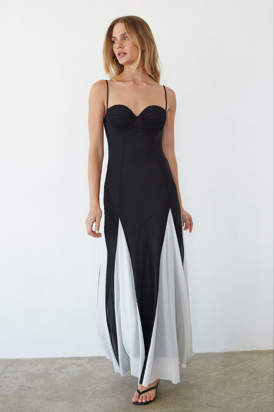 long dress plain Dory Two Toned Maxi Dress, Black / M SID-IM9158 Long Bridesmaid Dresses Womens Sleeveless V Color:Mauve Mist