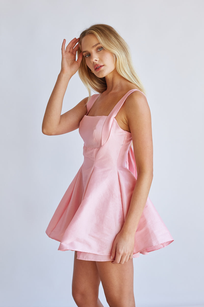 square neck fit and flare dress Summer Stroll & in Tidal Treasures, Size XL its the kind of easy Six Stories - Cutwork Lace