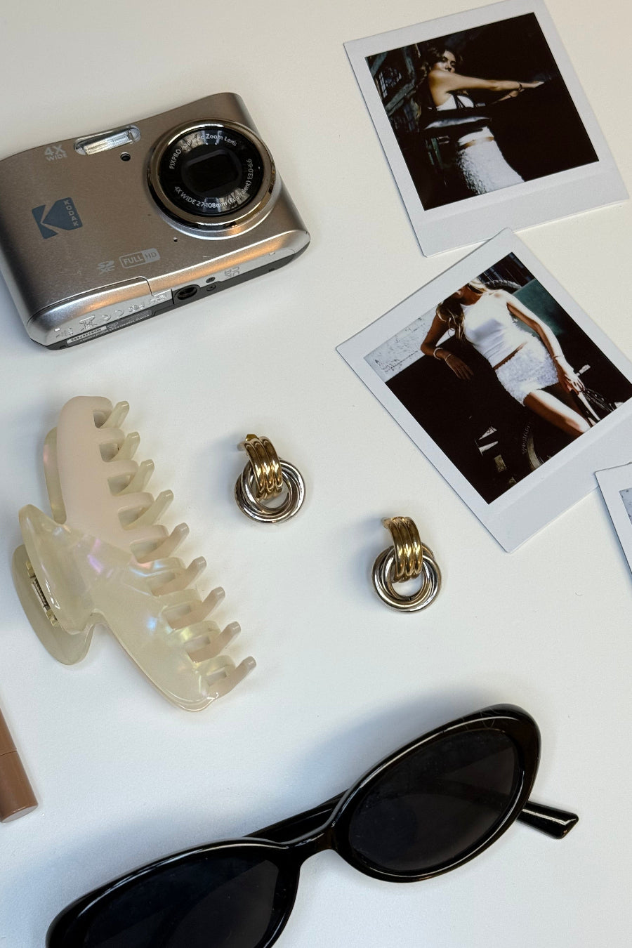 Sharon Two-Toned Earrings