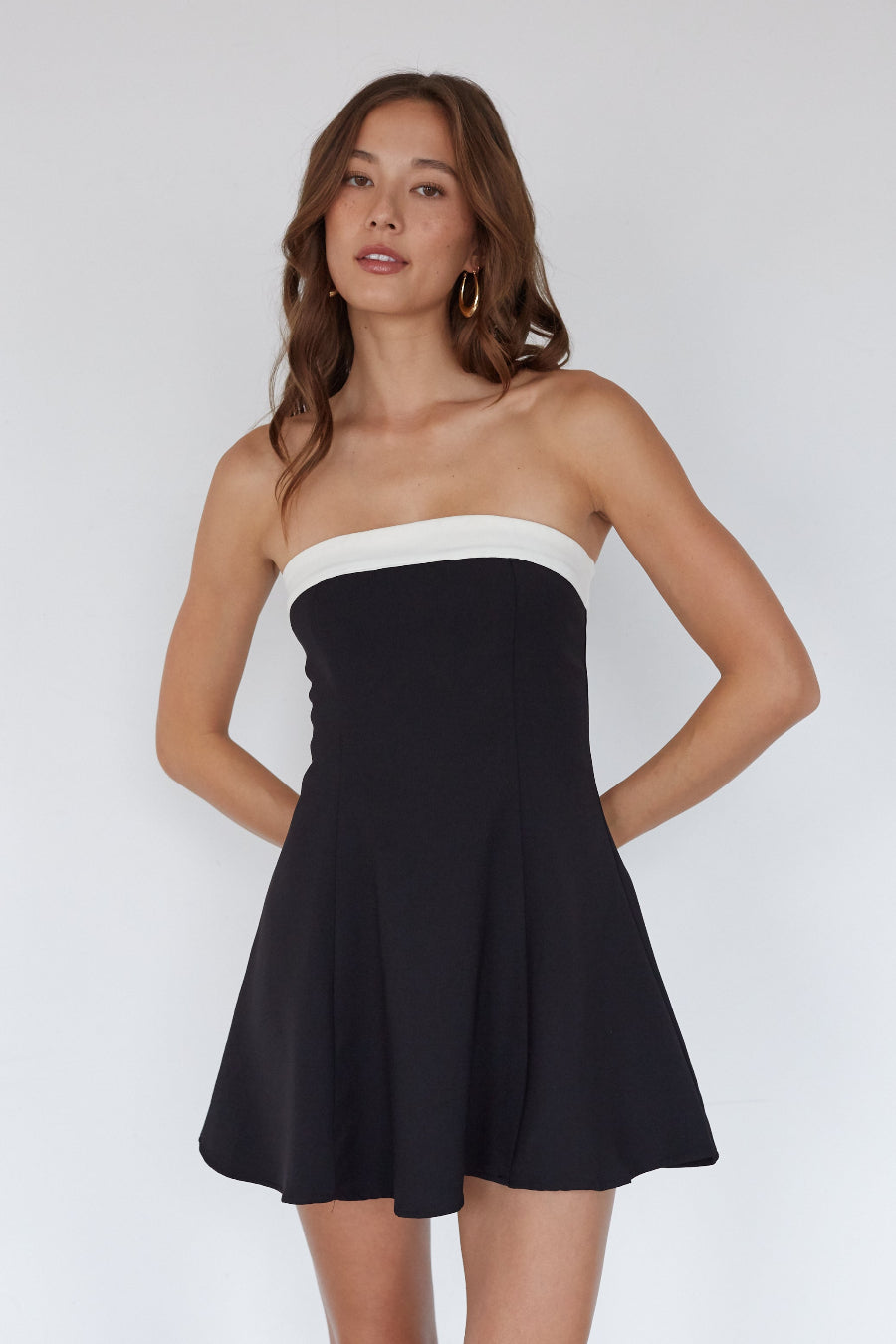 black and white babydoll dress Natalya Contrast Mini Dress, / L How cute is the global-style-Mavis Silk Midi Dress Black A-Line Dress with Color:Cherry_Red