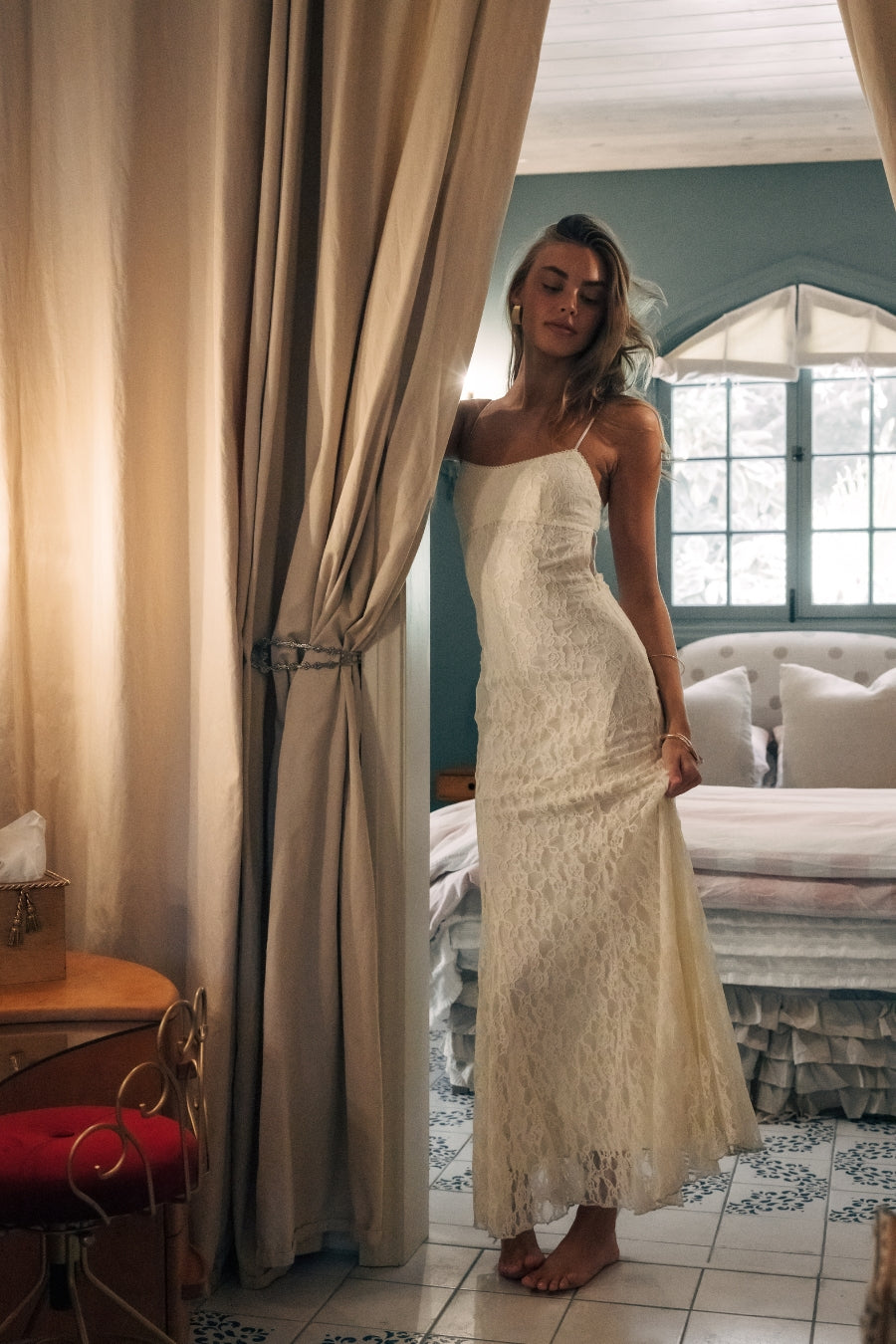 yk様　ラウンジドレス　オーガンジーM65 ホワイト Nathalie Lace Open Back Maxi Dress | Shop American Threads Online