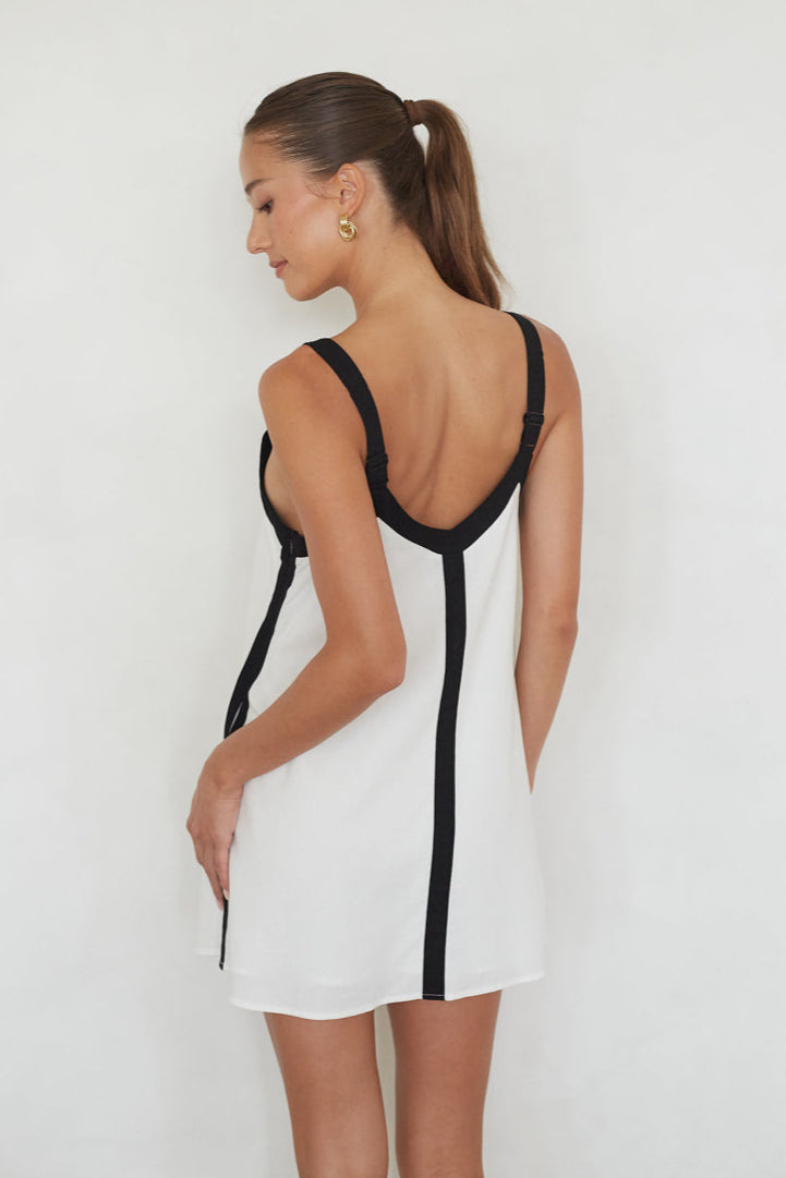 Oak Shift Mini Dress | Shop American Threads Boutique White / S Oak Shift Mini Dress | Shop American Threads Boutique White / S