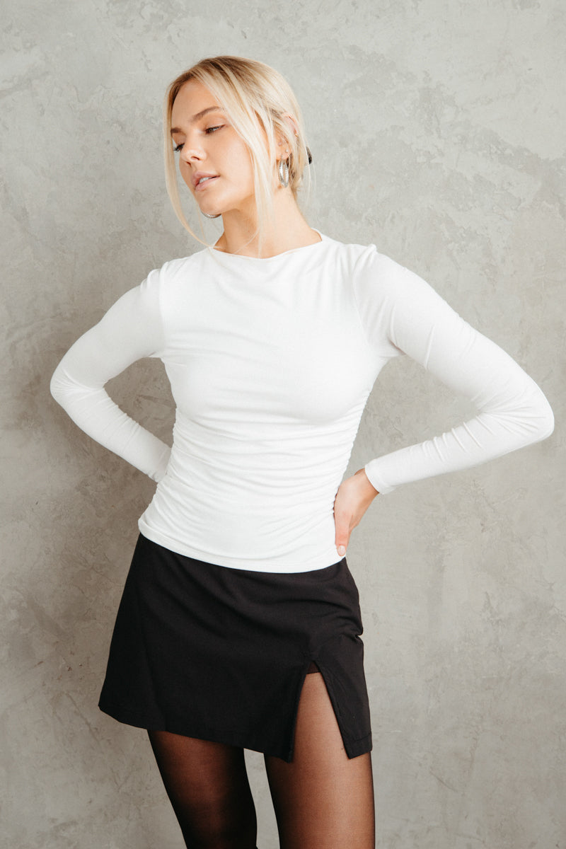 white long sleeve top - elevated basic top - fall fashion - fall outfit ideas