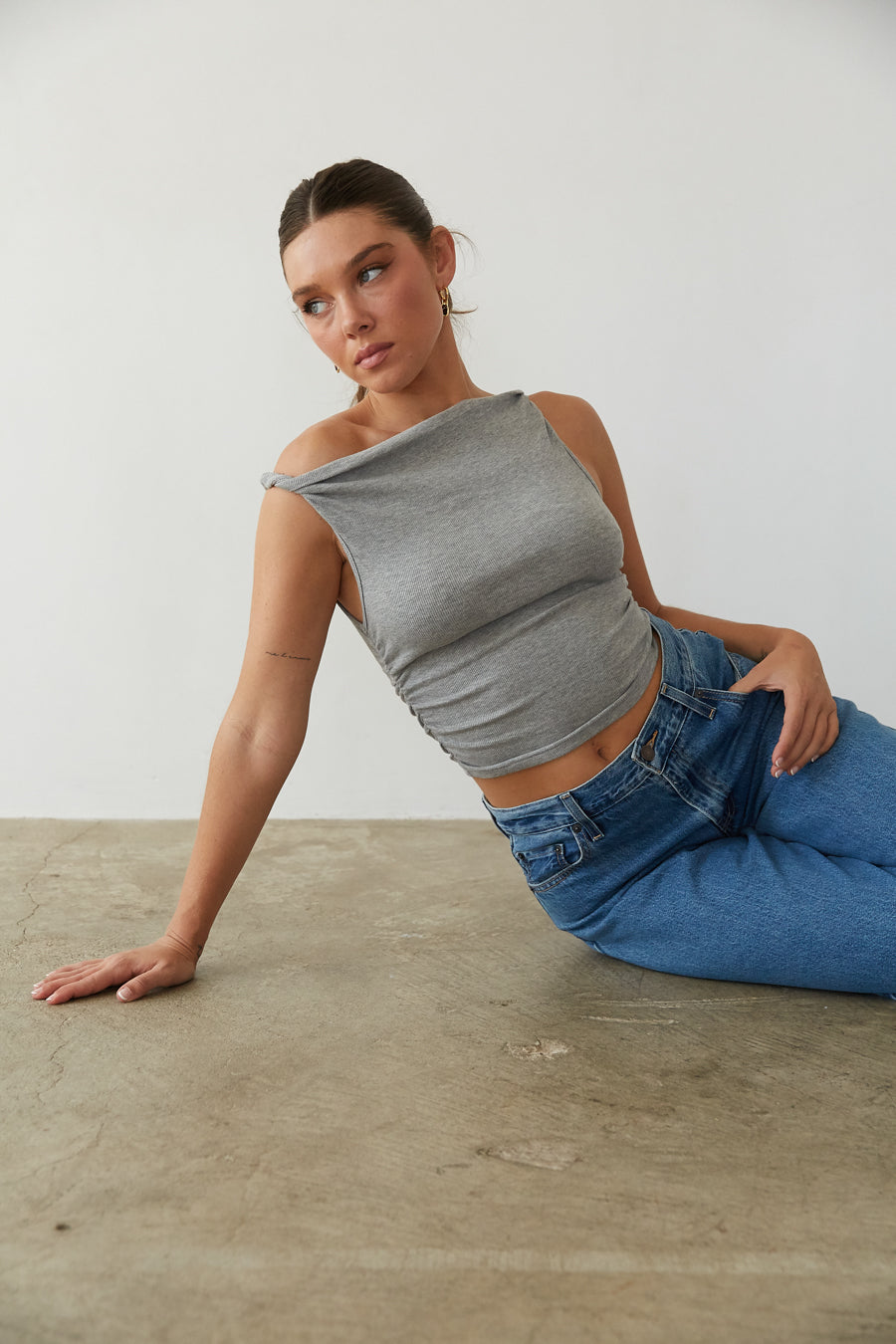 り*ん様 twist off shoulder tops Off The Shoulder Twist Front Top | Express