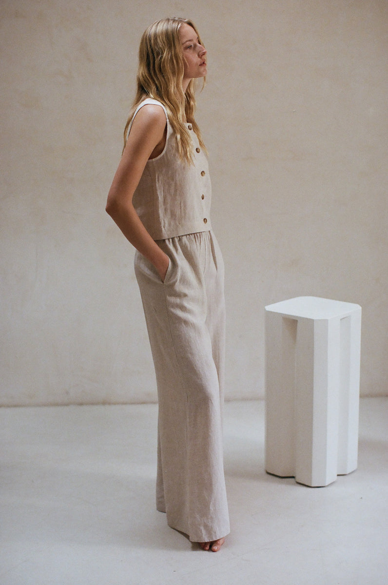 linen high waist oants - matchign linen pants set - vacation outfit inspo
