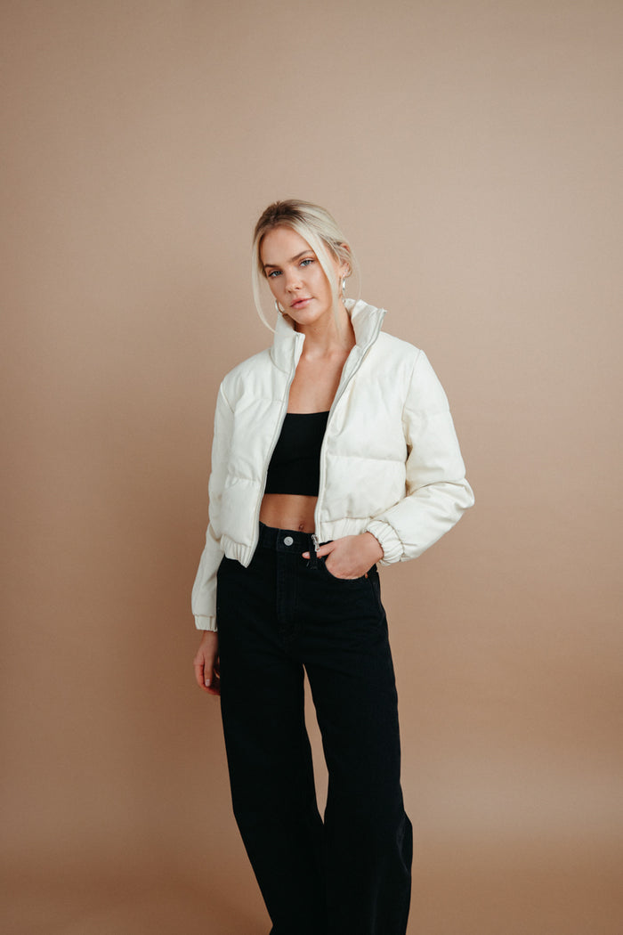 white puff quilted long sleeve puffer coat | ivory puffer jacket