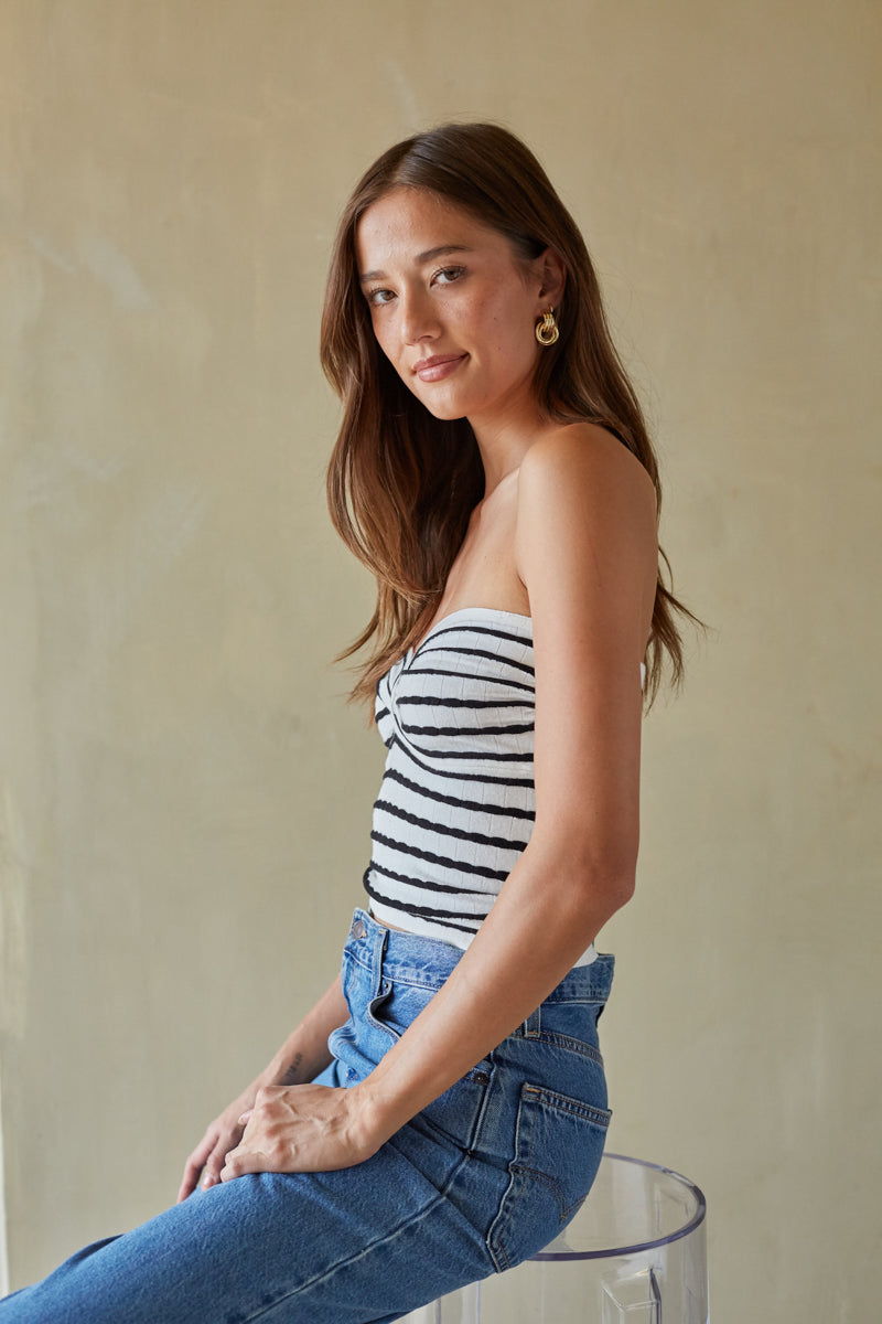 black and white top - black and white tube top - fall outfit | side-image