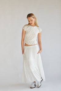 white flowy maxi skirt | trendy maxi skirt for travel 2024