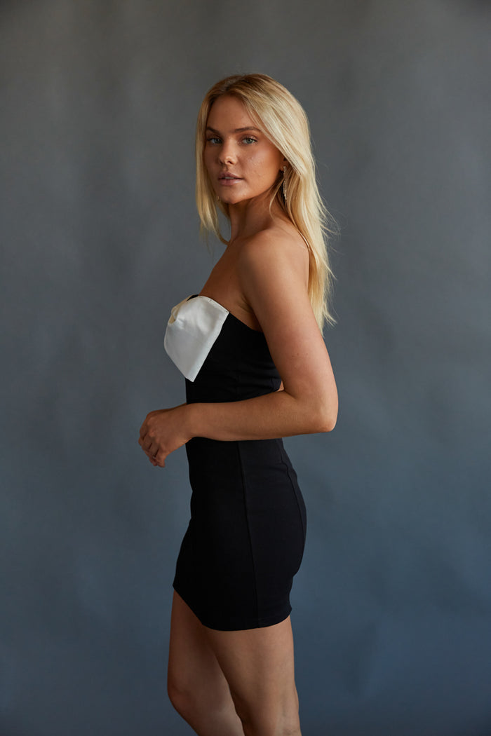 Kylie Bow Mini Dress Shop American Threads Women's Trendy Online Boutique Black/White / M Kylie Bow Mini Dress Shop American Threads Women's Trendy Online Boutique Black/White / M