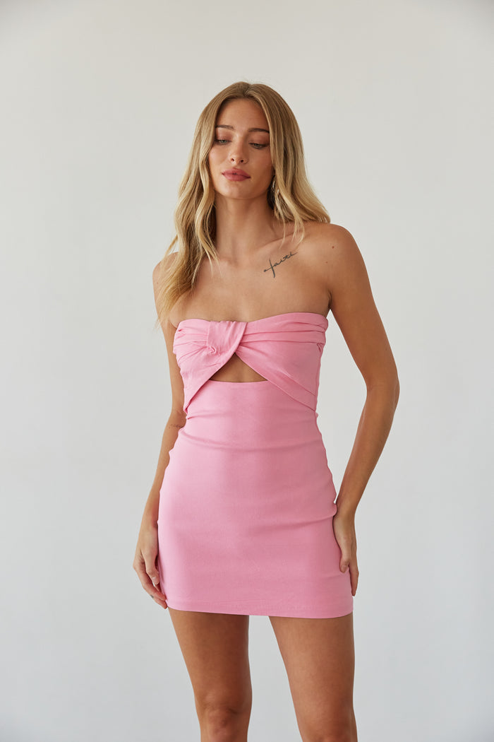 bubblegum pink strapless twist front bodycon mini dress | pink-image