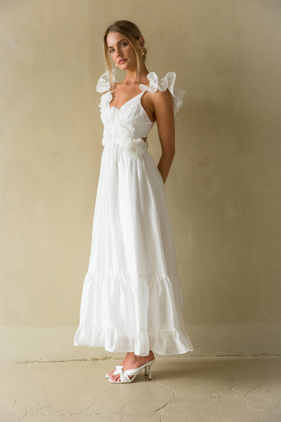 Side view | white ruffle strap open back flowly maxi dress | Bridal dress