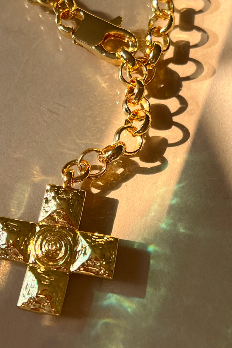 Luv AJ Molten Cross Pendant Necklace in Gold | American Threads