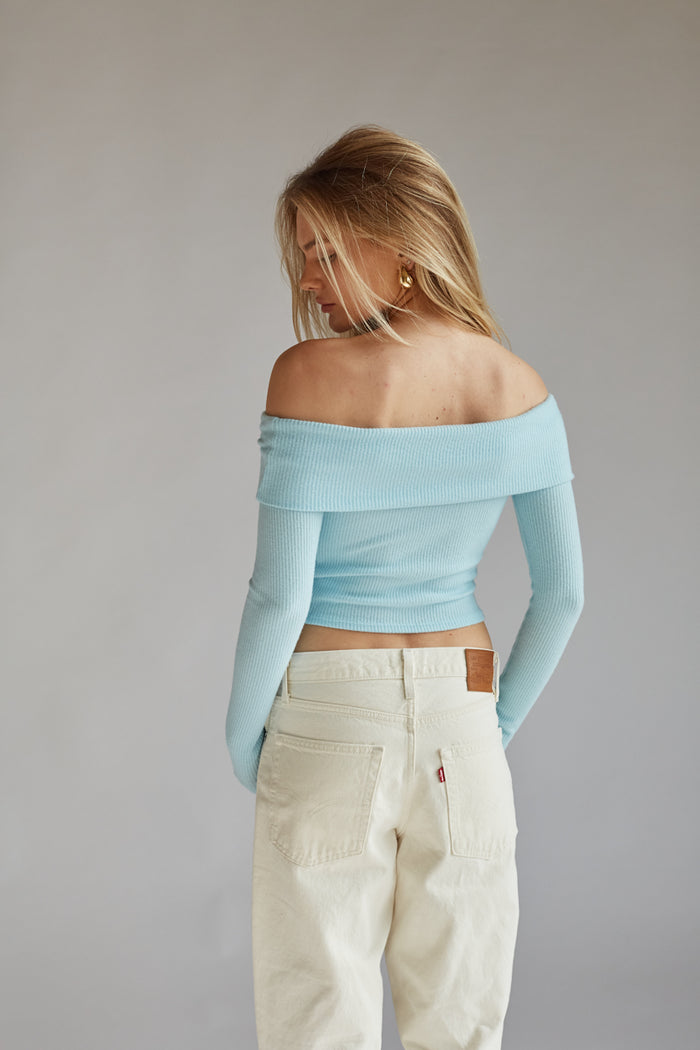 aqua blue foldover cropped long sleeve top | blue tops for game day
