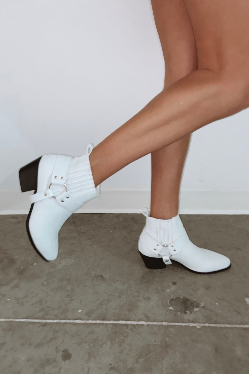 Billini Udella Bootie In White • Shop American Threads Women's