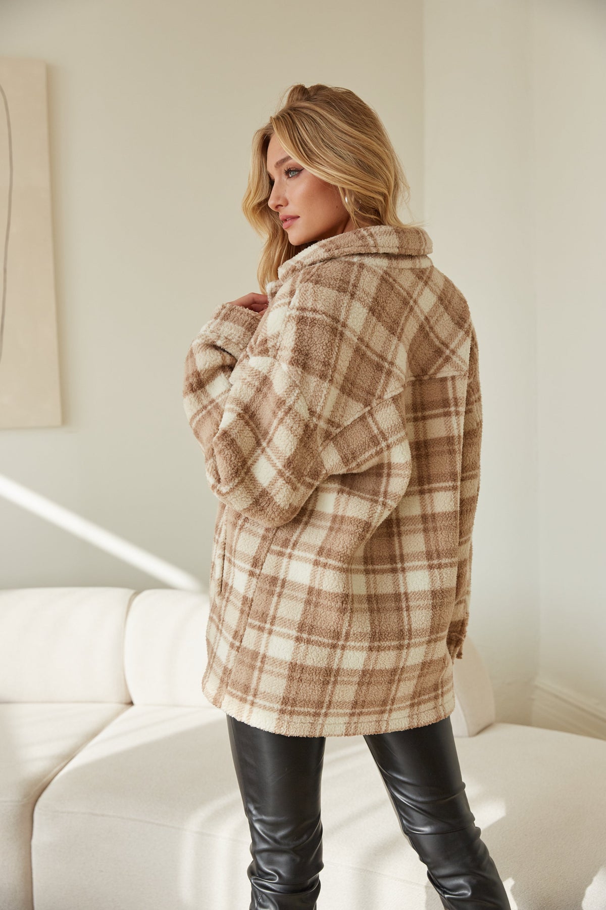 neutral plaid shacket - ivory and beige sherpa jacket - cozy collared outerwear - fuzzy jackets for fall - trendy winter wear - neutral fall jacket