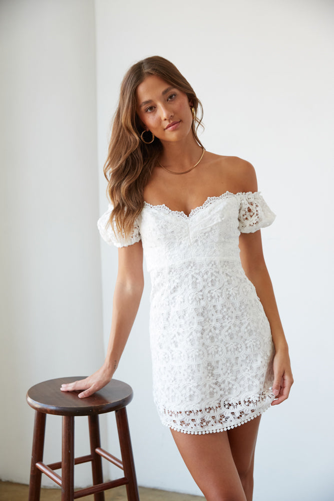 sorority rush white dress | lace mini dress with off shoulder puff sleeves and sweetheart neckline 