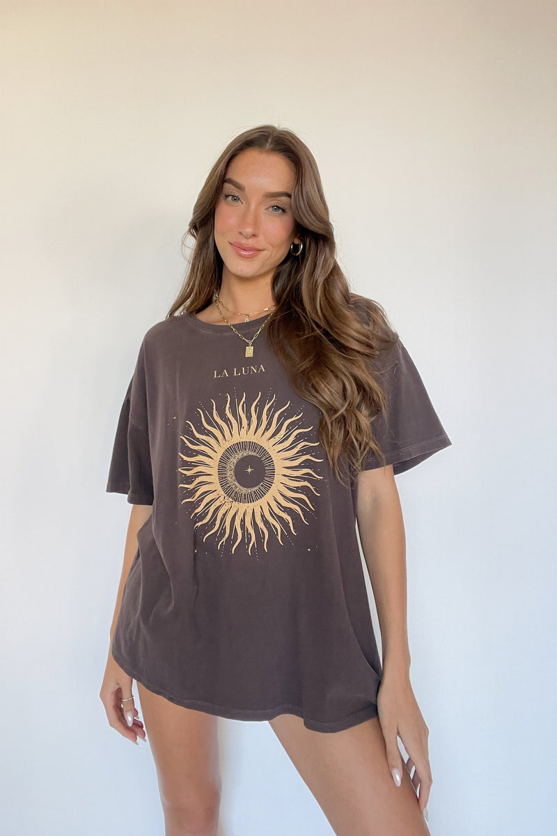 Dlcloei Womens Graphic Tees, Aesthetic Clothes, Pink Tops for Women,  Oversized Shirts for Women at  Women’s Clothing store