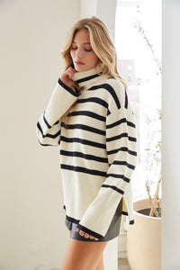 oversized knit sweater in white and black - going out - girls night - gno - shopping spree - shopping day