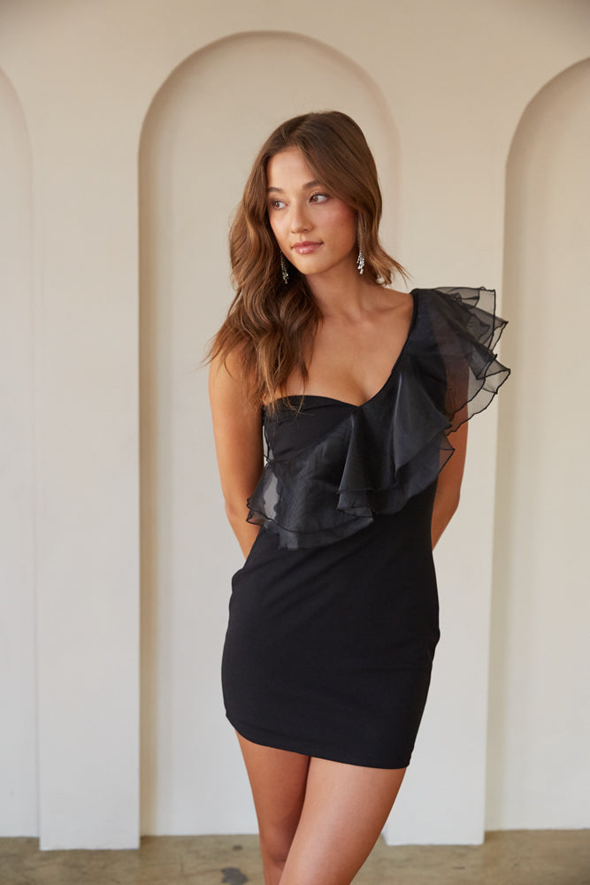 Black mini dress with organza one shoulder - formal - hoco - homecoming - hoco 22 - homecoming 202