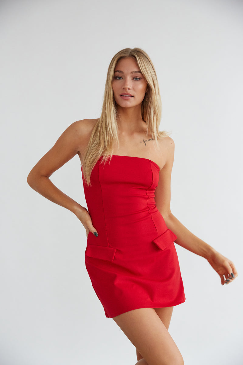 casual mini dress with front pockets - red strapless bodycon dress - red mini dress - date night looks - holiday dresses - fall fashion
